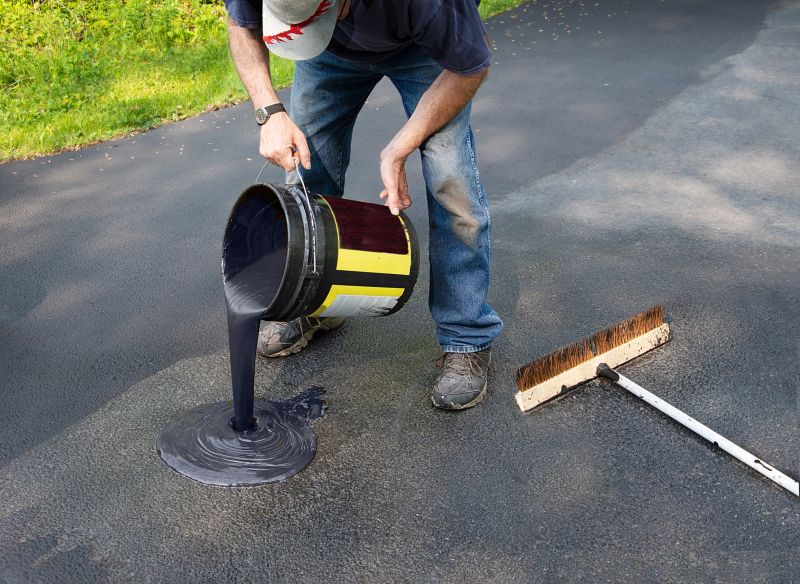 Residential Asphalt Sealing